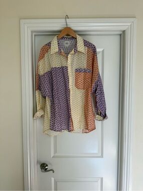 ANTHROPOLOGIE BDGPatchwork Print Blouse in Lavender, Yellow & Peach SMALL